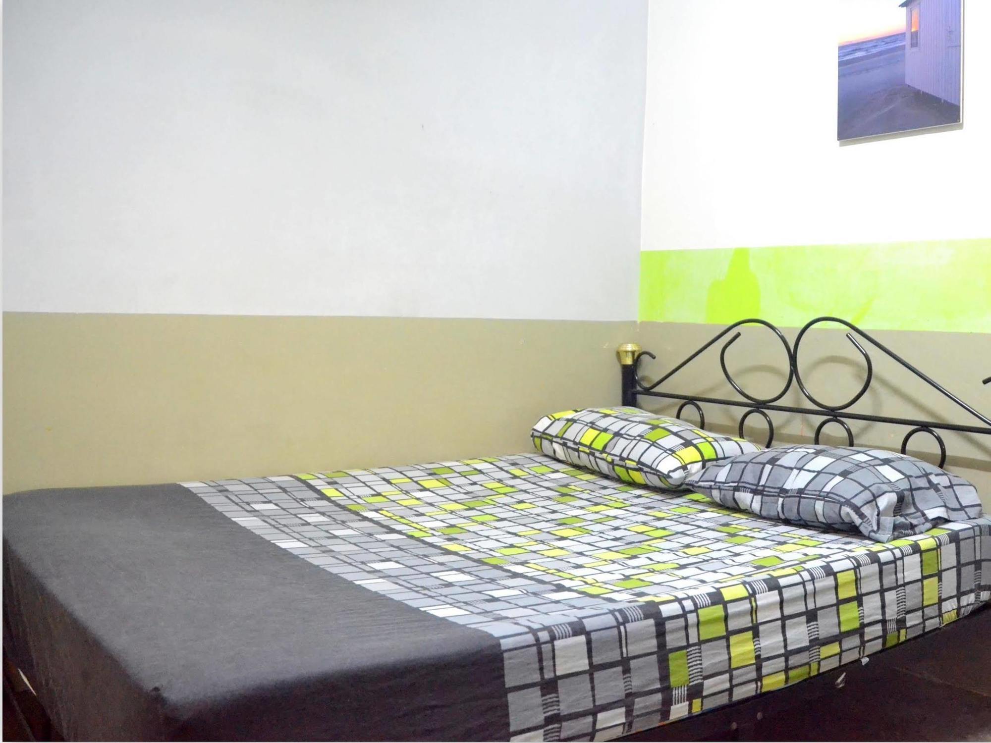 The Original Backpackers Travellers Inn Куала-Лумпур Экстерьер фото